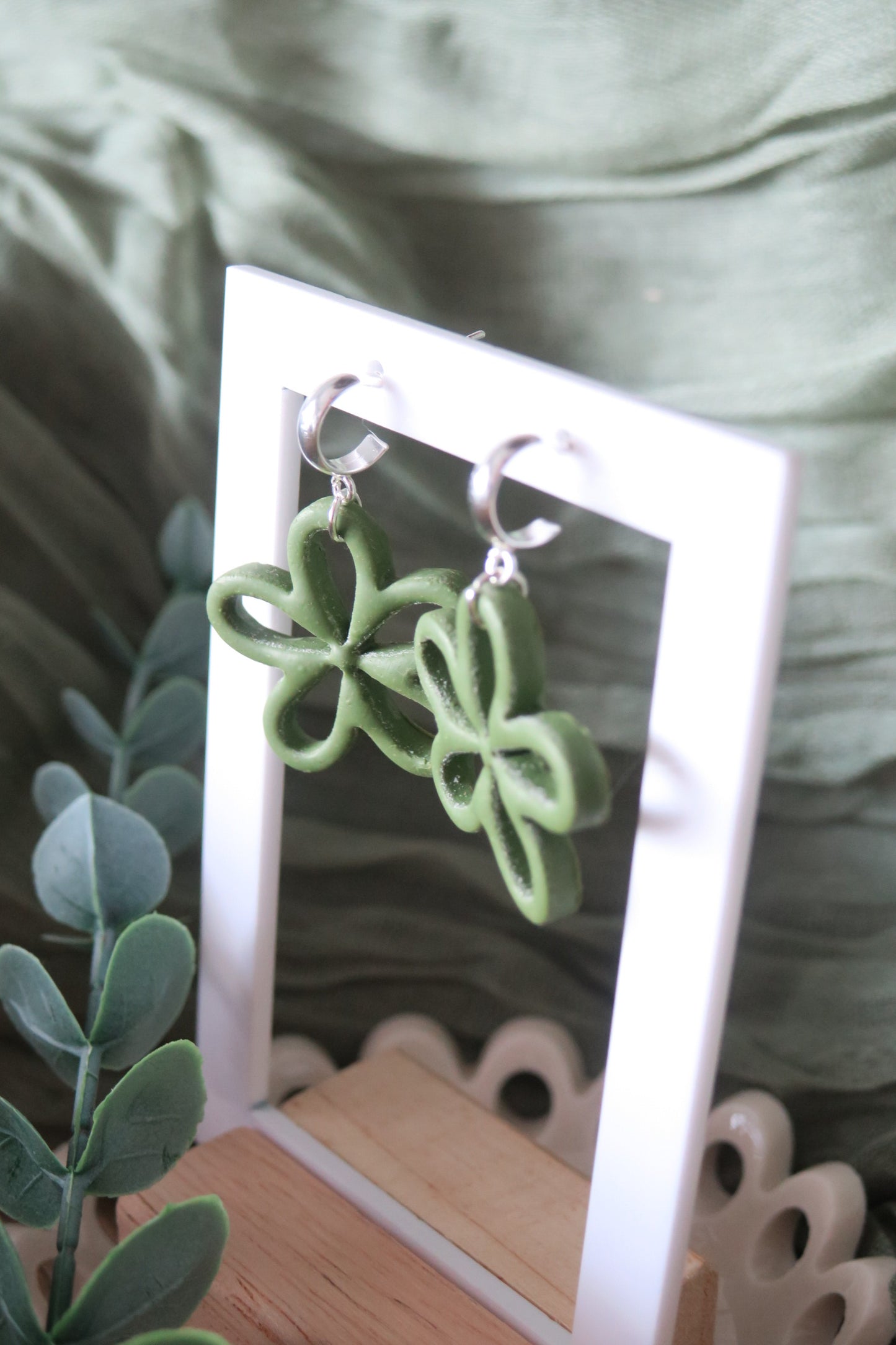 Annabelle half hoops