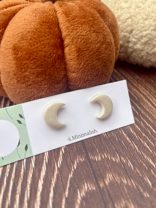 Pearl moon studs