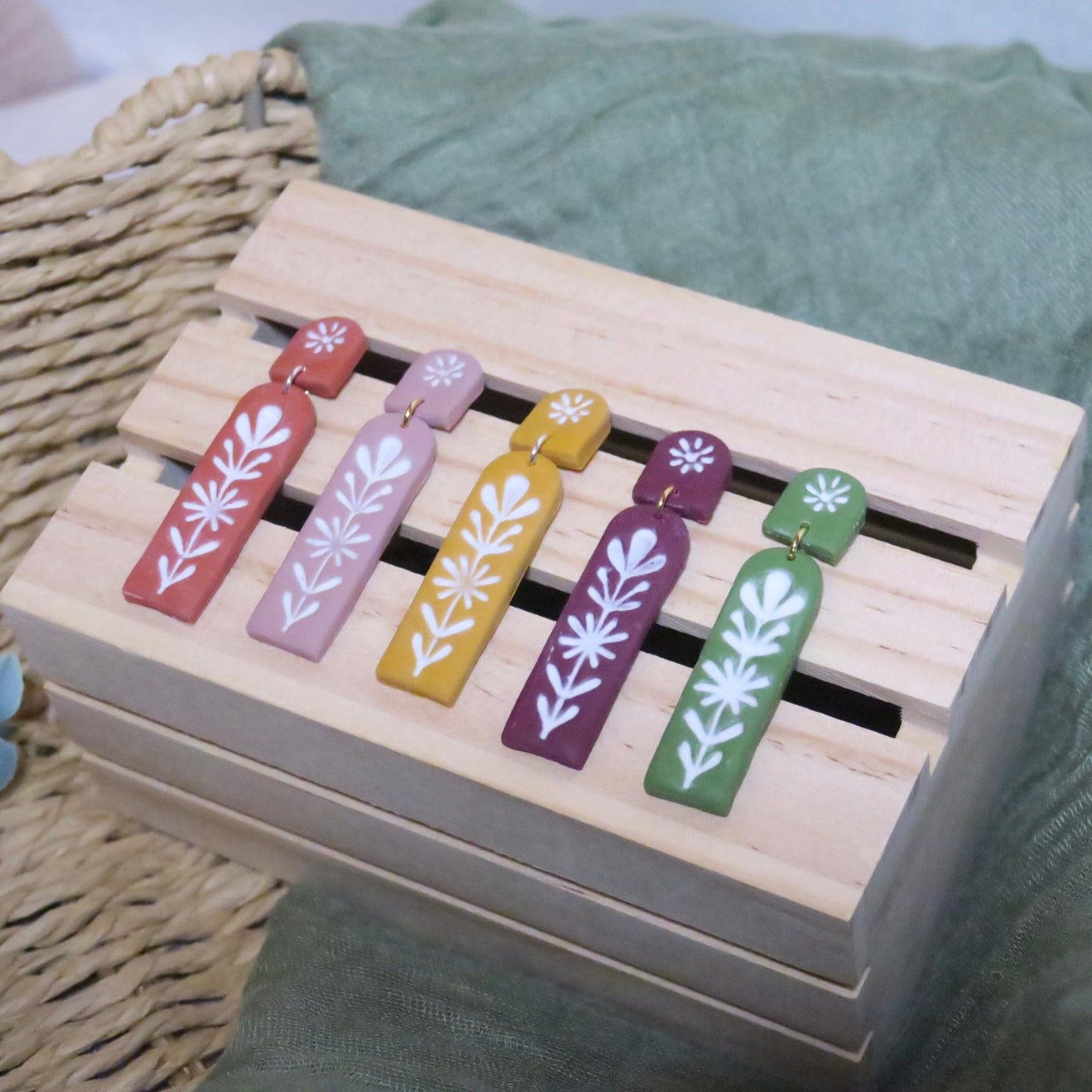 Flora two-part dangles