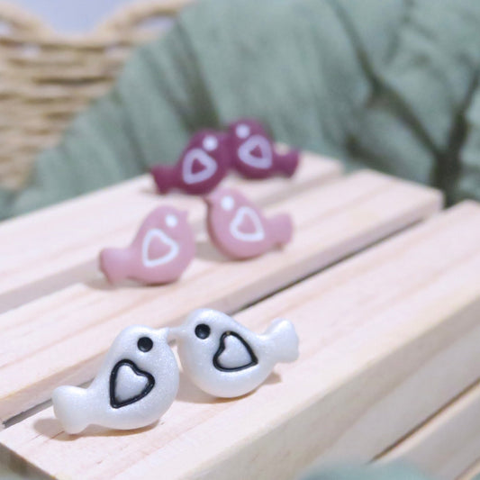 Lovebird studs