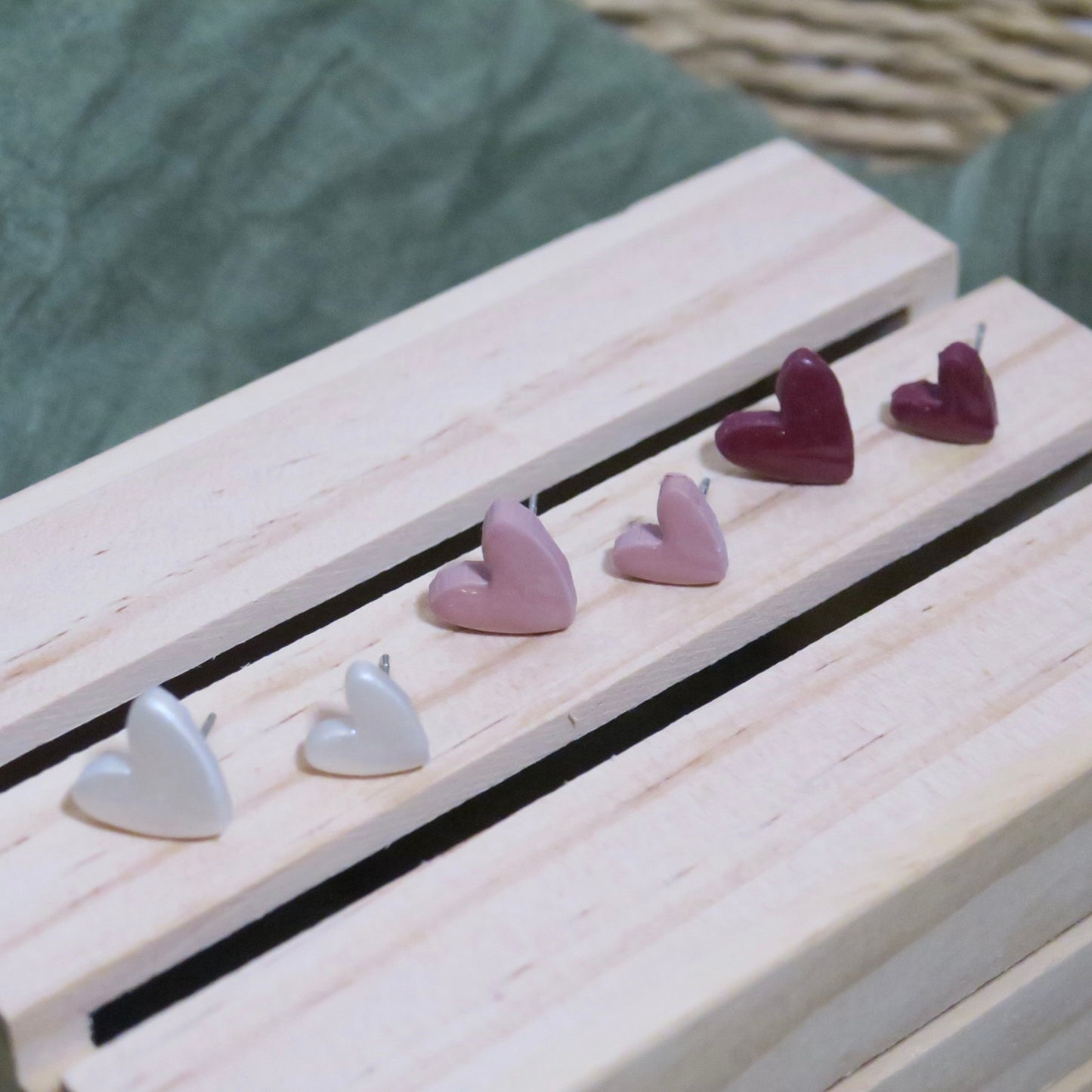 Simple heart studs