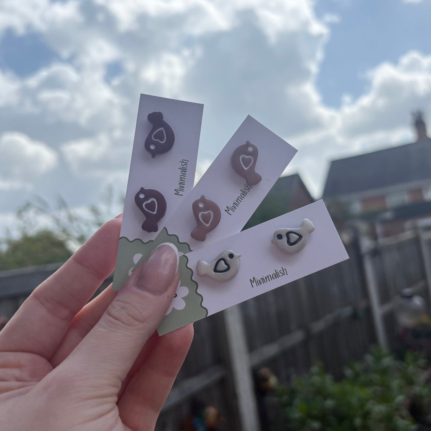 Lovebird studs